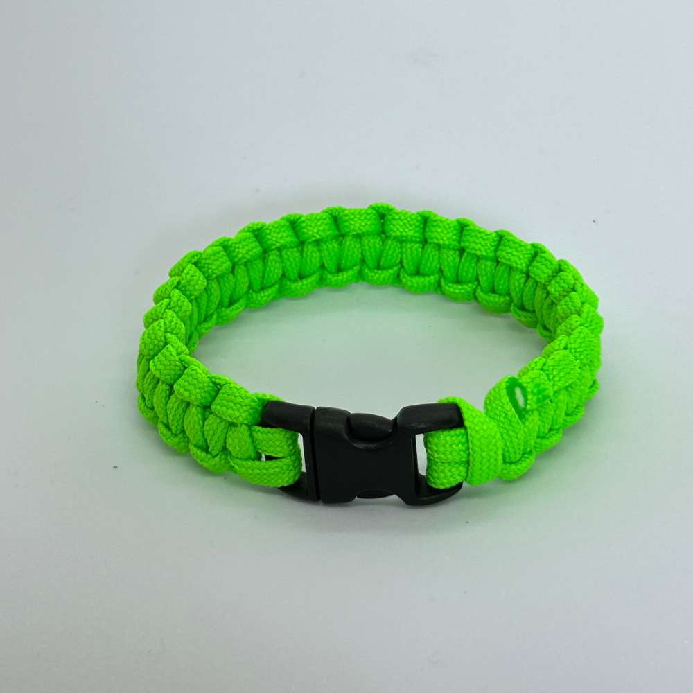 paracord bracelet monochrome_neon green – alpha scorpio