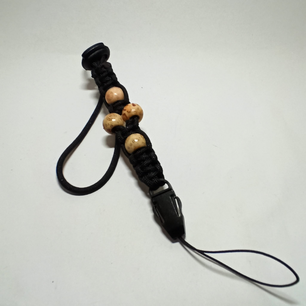 cordino per telefono in paracord con beading in legno