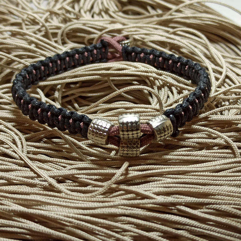 jewel paracord bracelet in waxed cotton and polyester cord with steel beadings